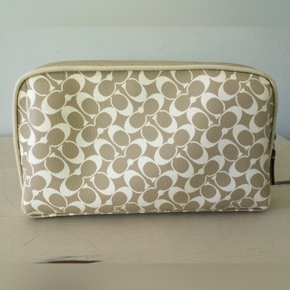 Coach Chelsey Heritage Cosmetic Pouch - Picture 2 of 8